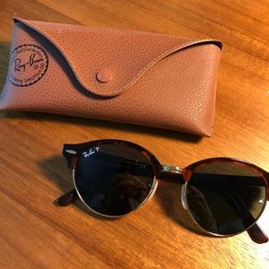 Brand new Ray-Ban polarized sunglasses